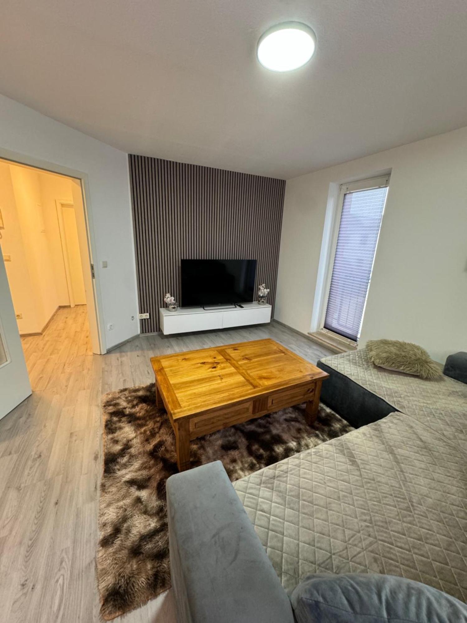 Alex Apartments 3 سولينجين المظهر الخارجي الصورة